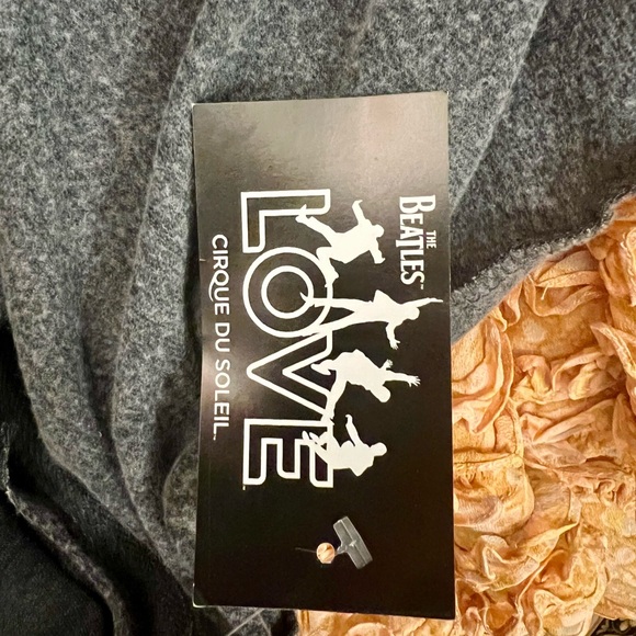 The Beatles hoodie from LOVE Cirque du Soleil show - XL - Picture 5 of 5